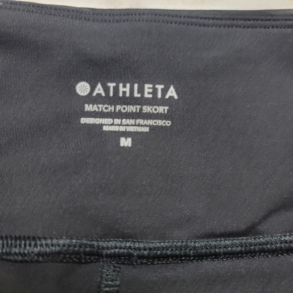 Athleta  Match Point Printed Skort Women's Size M Black/Gray Camo UPF 50+ - Picture 14 of 16